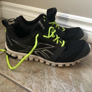 Reebok realflex shoes